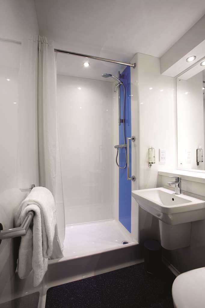 Travelodge Wadebridge Δωμάτιο φωτογραφία