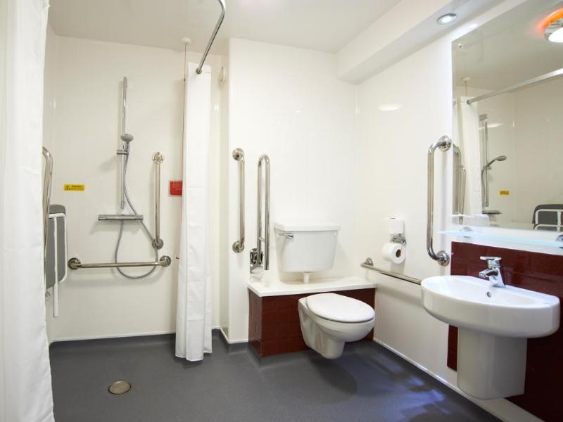 Travelodge Wadebridge Εξωτερικό φωτογραφία