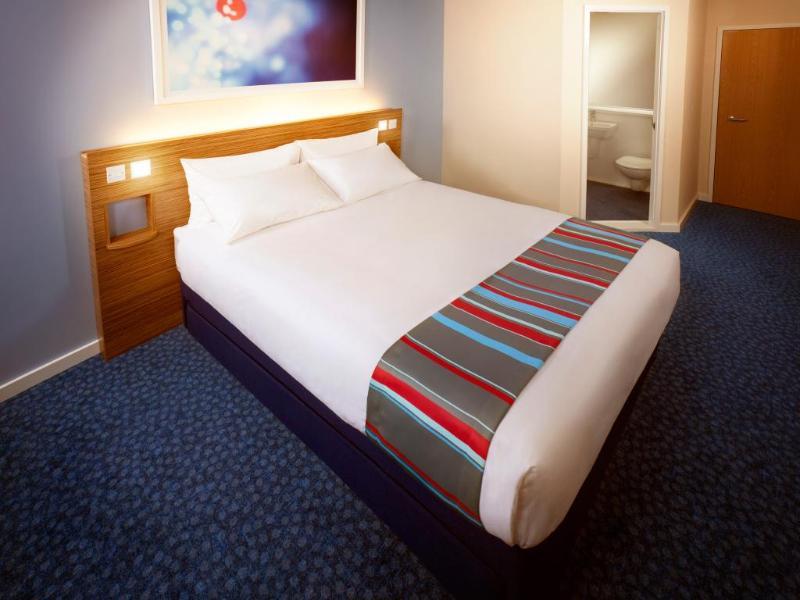 Travelodge Wadebridge Εξωτερικό φωτογραφία